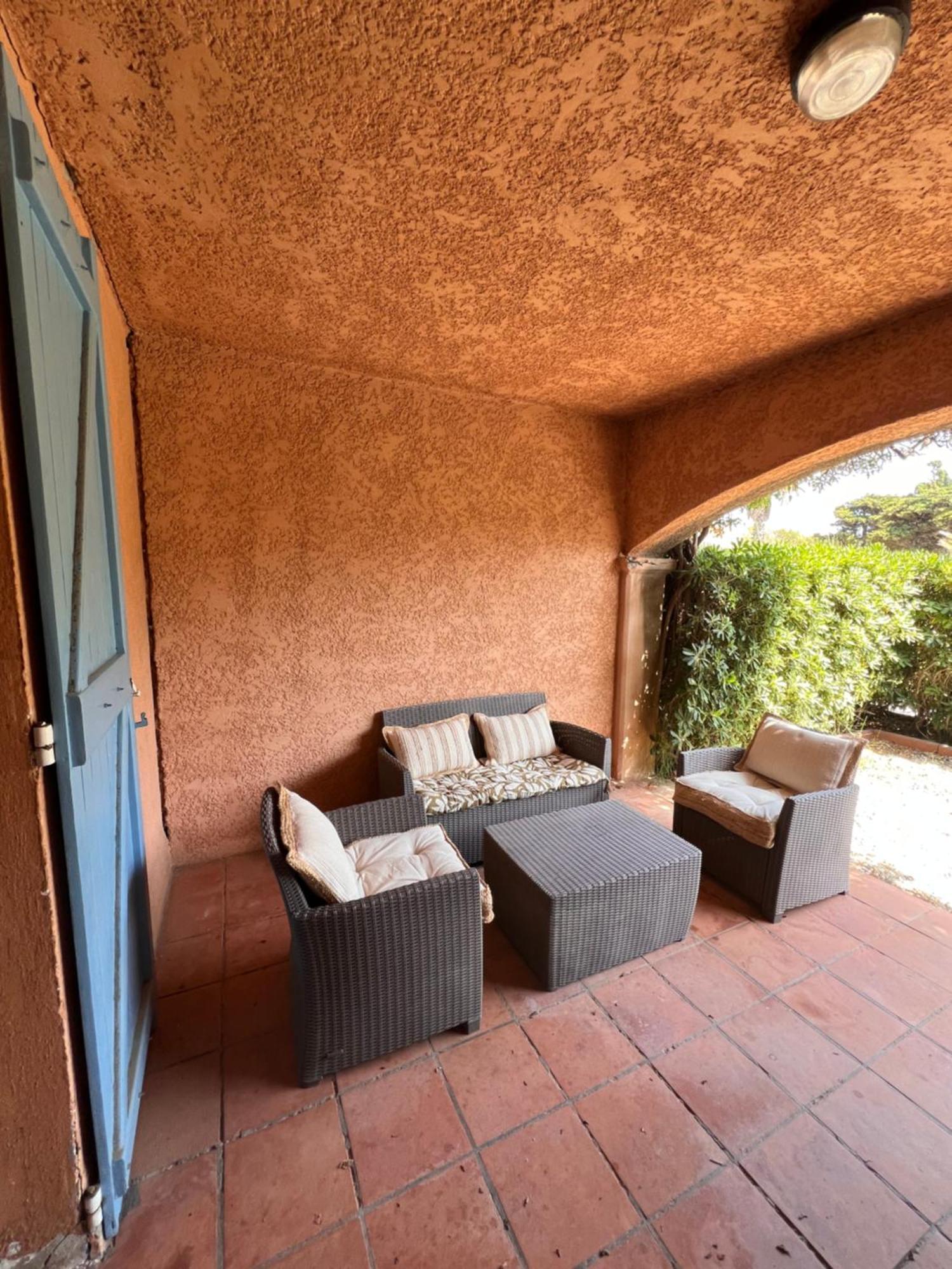 La Bergerie Lägenhet Hyères Exteriör bild